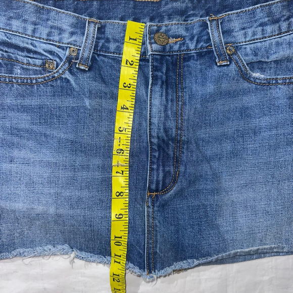 NWOT Women’s Size 2 Free People Denim Jeans Raw Hem Mini Skirt - Picture 6 of 6